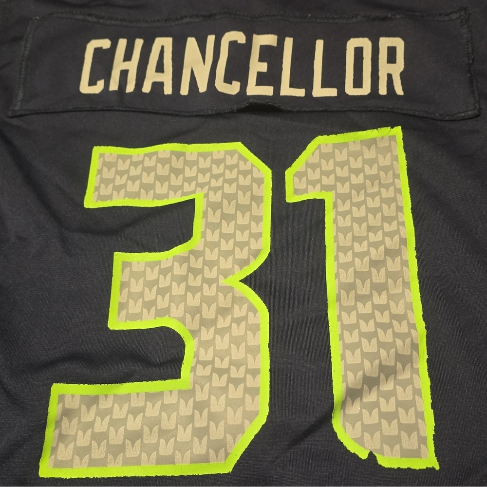 Nike Seattle Seahawks Kam Chancellor #31 NFL Football Youth  Size M Blue Jersey - Picture 7 of 7